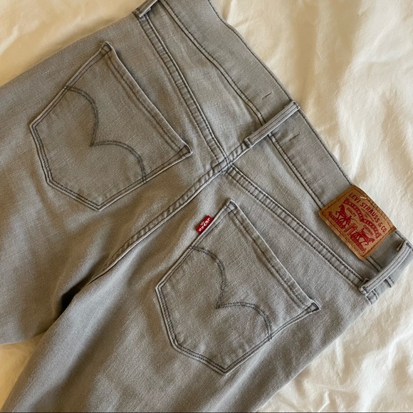 Levi’s 314 Shaping Straight - Picture 4 of 5